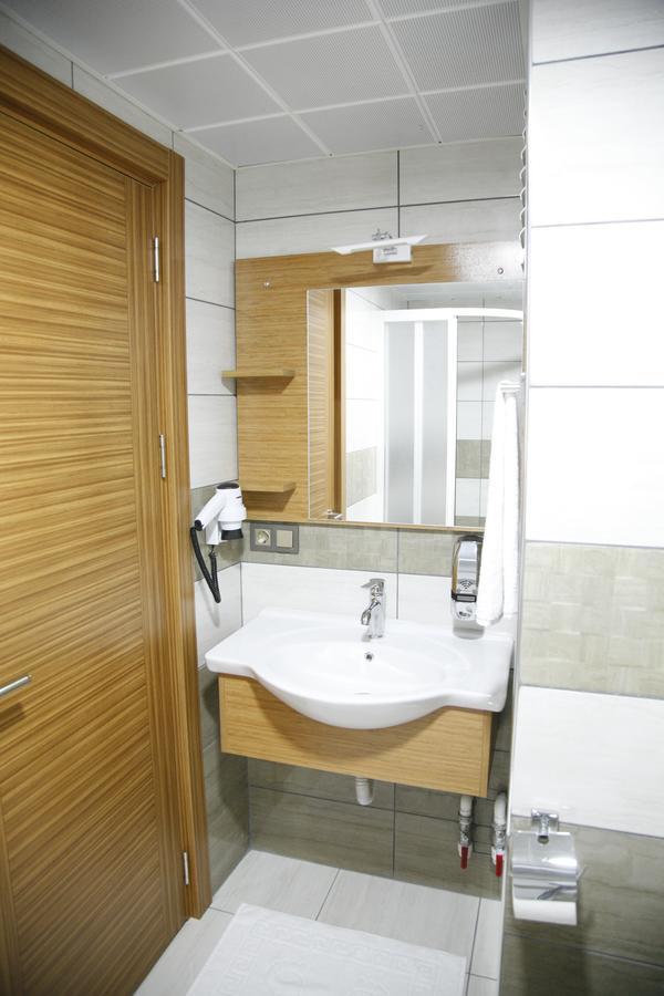 Otel Hatipoglu Duzce Exteriér fotografie